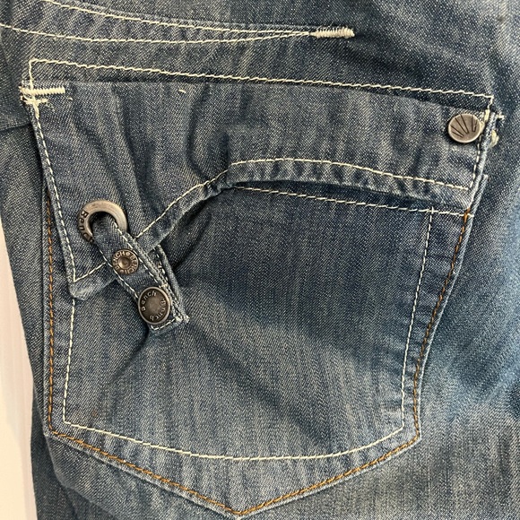 BENCH Jean capris - Picture 12 of 13